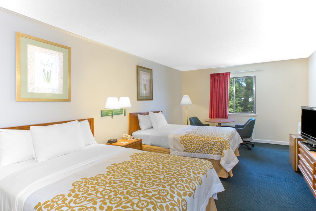 הבלוק Econo Lodge Cherry Point מראה חיצוני תמונה