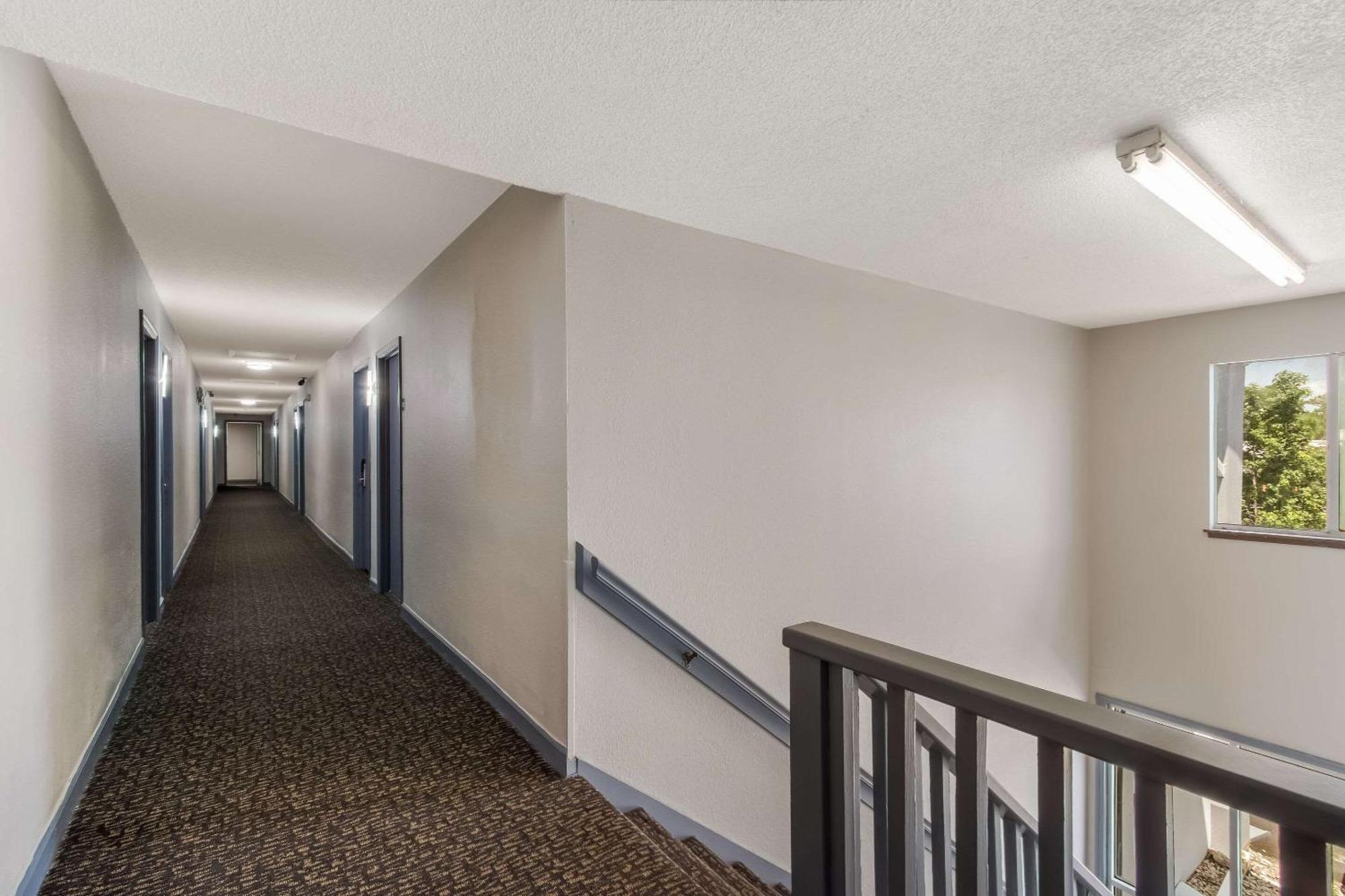הבלוק Econo Lodge Cherry Point מראה חיצוני תמונה