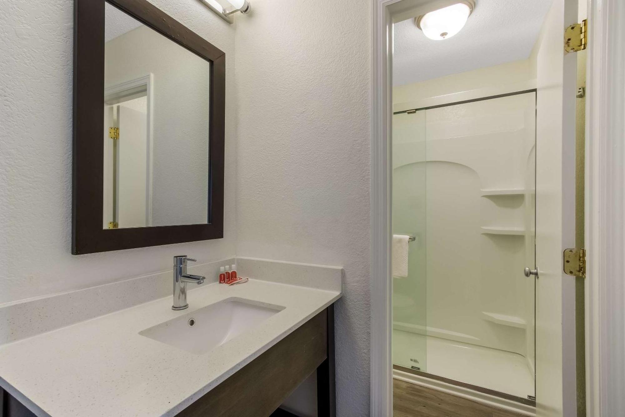 הבלוק Econo Lodge Cherry Point מראה חיצוני תמונה