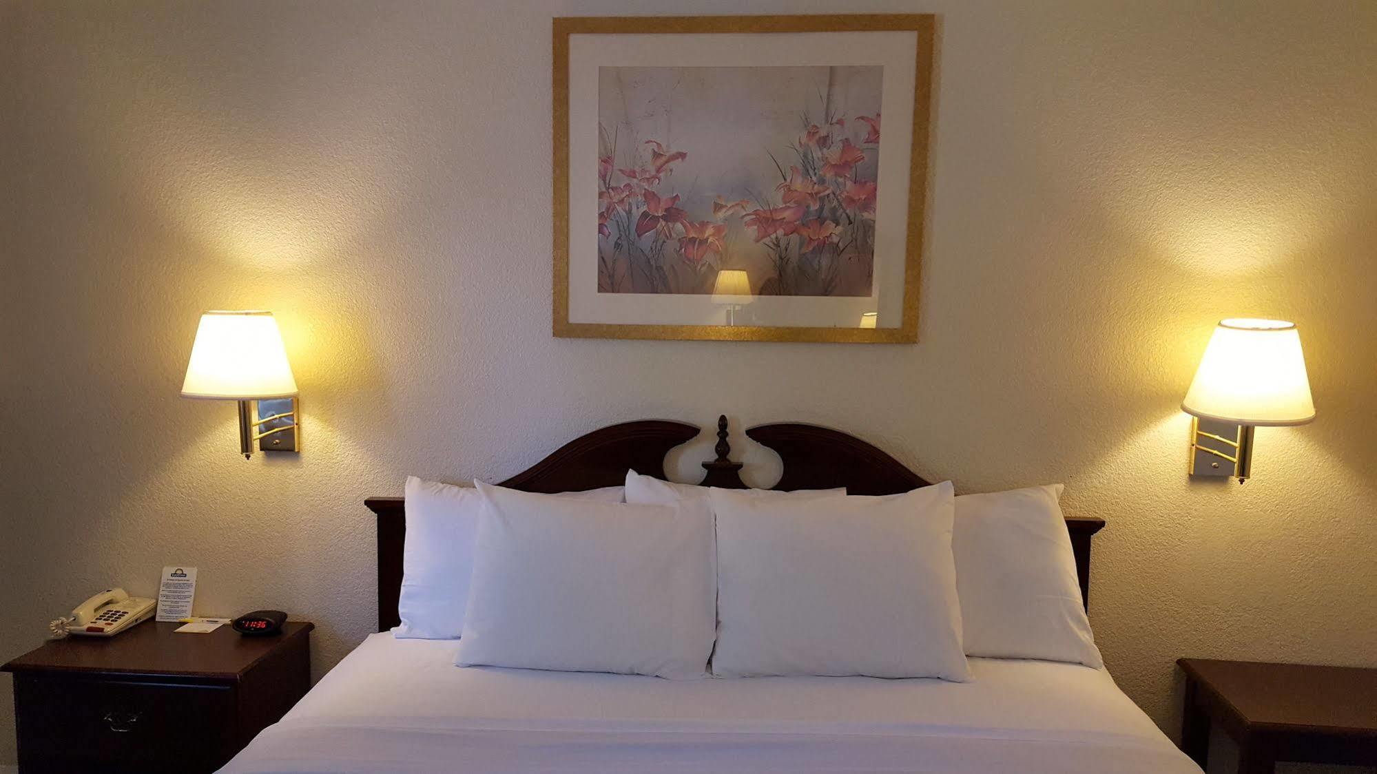 הבלוק Econo Lodge Cherry Point מראה חיצוני תמונה